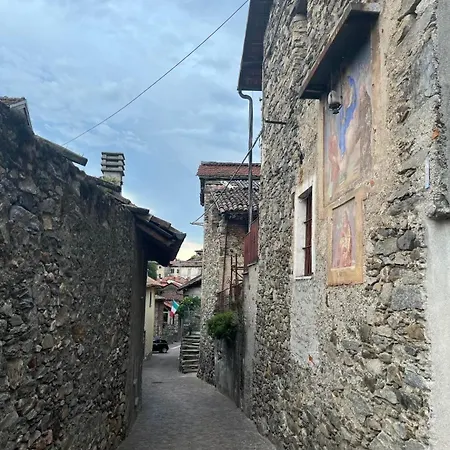 Vista * Massino Visconti